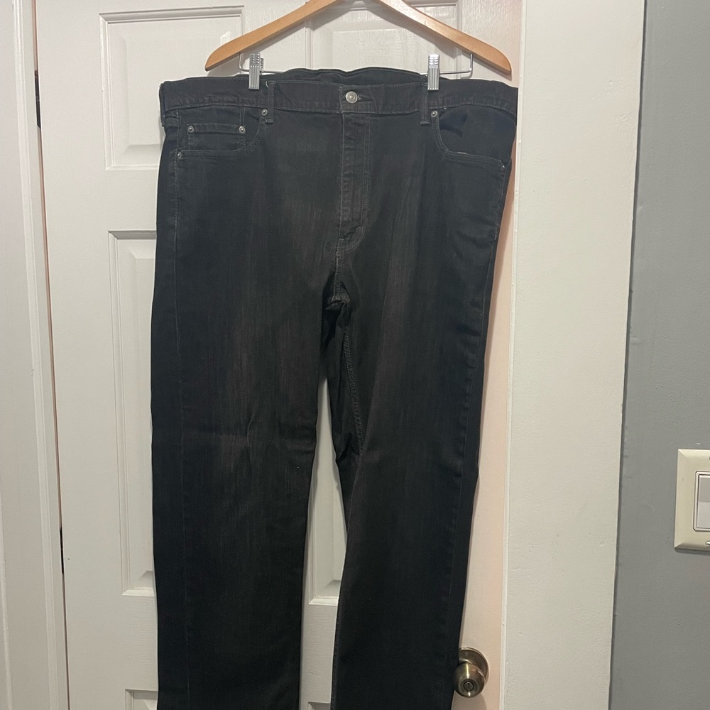 Levi’s, 44 x 32 dark jeans, like new
